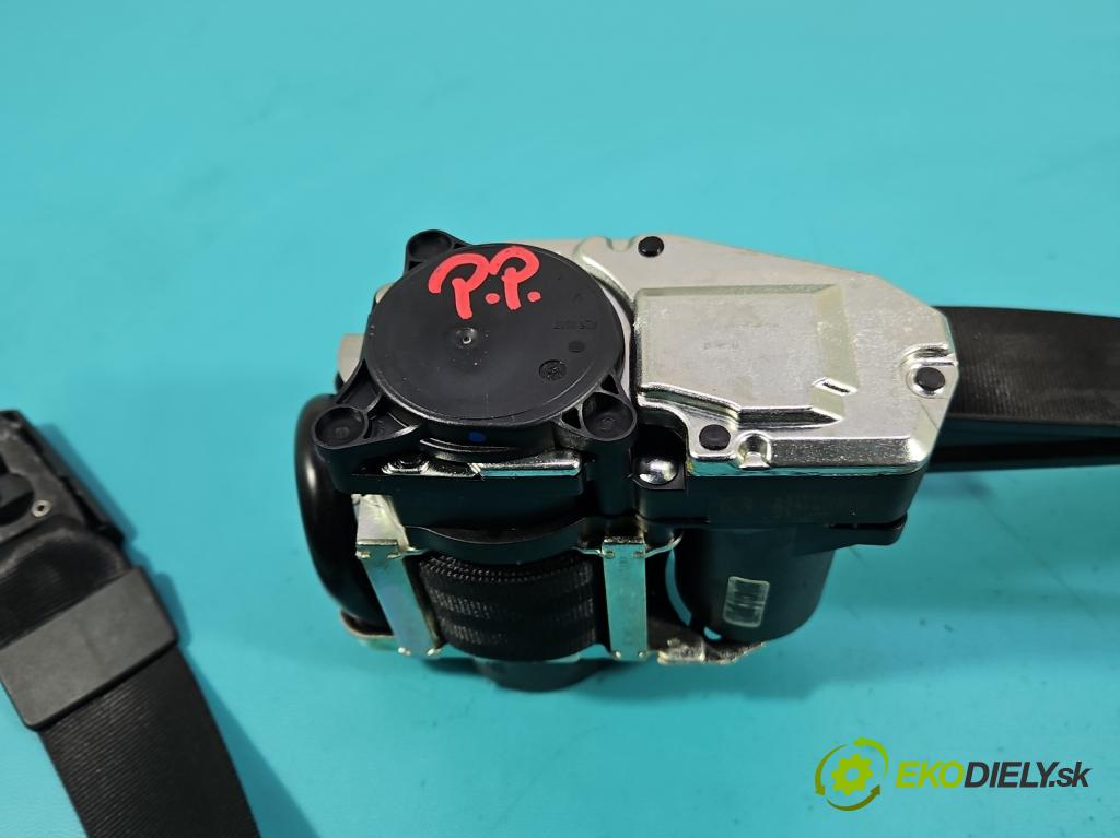 Audi A4 B9 2015-2024 2.0 TFSI 252KM automatic 185 kW 1984 cm3 4- pas bezpečnosť: predné pravý 631771400C