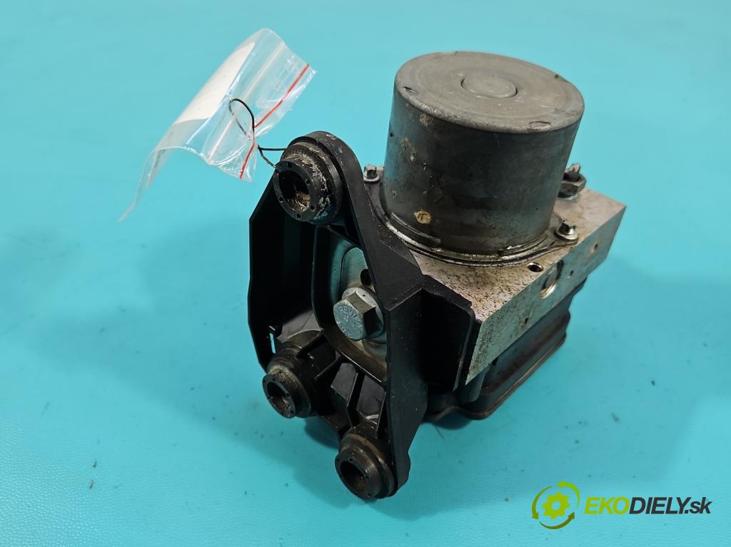 Audi A4 B9 2015-2024 2.0 TFSI 252KM automatic 185 kW 1984 cm3 4- čerpadlo abs 8W0644517N (Pumpa ABS)