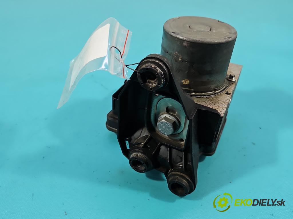 Audi A4 B9 2015-2024 2.0 TFSI 252KM automatic 185 kW 1984 cm3 4- čerpadlo abs 8W0644517N (Pumpa ABS)