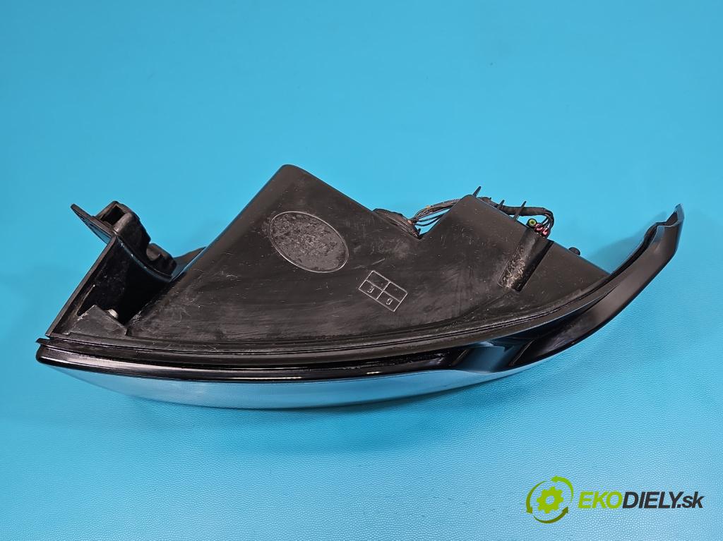 Land rover Range Rover Evoque I 2011-2018 2.0 td 150 HP automatic 110 kW 1999 cm3 5- svetlo / reflektor zadné ľavé 201809-01L (Kľučka dverí ostatné)