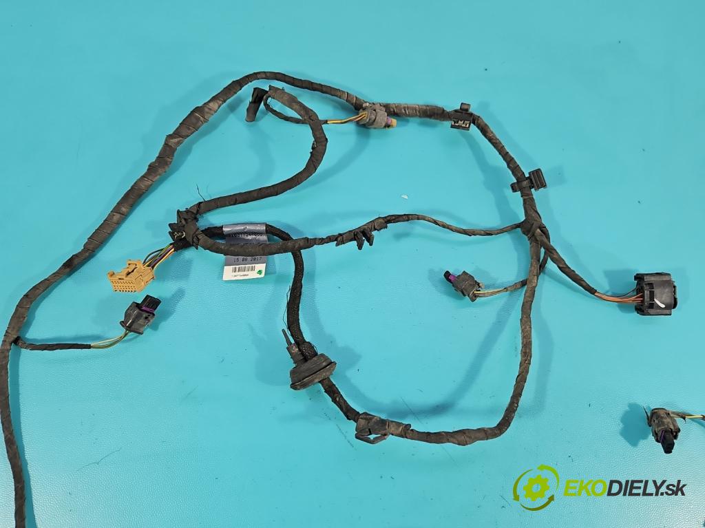 Audi A4 B9 2015-2024 2.0 TFSI 252KM automatic 185 kW 1984 cm3 4- Zväzok: nárazník zadné 8W0971104J