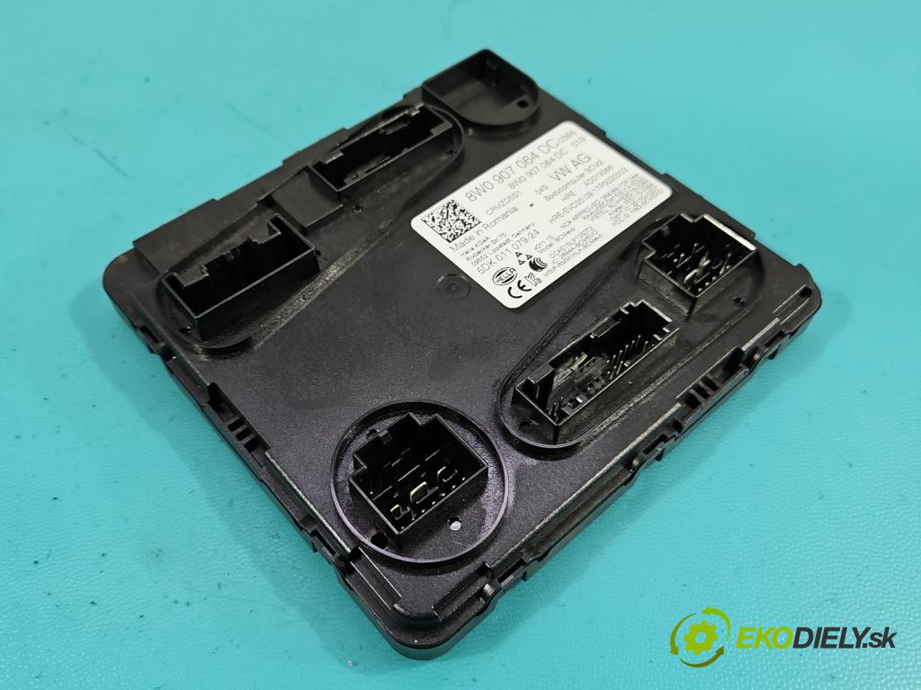 Audi A4 B9 2015-2024 2.0 TFSI 252KM automatic 185 kW 1984 cm3 4- riadiaca jednotka komfortu 8W0907064DC