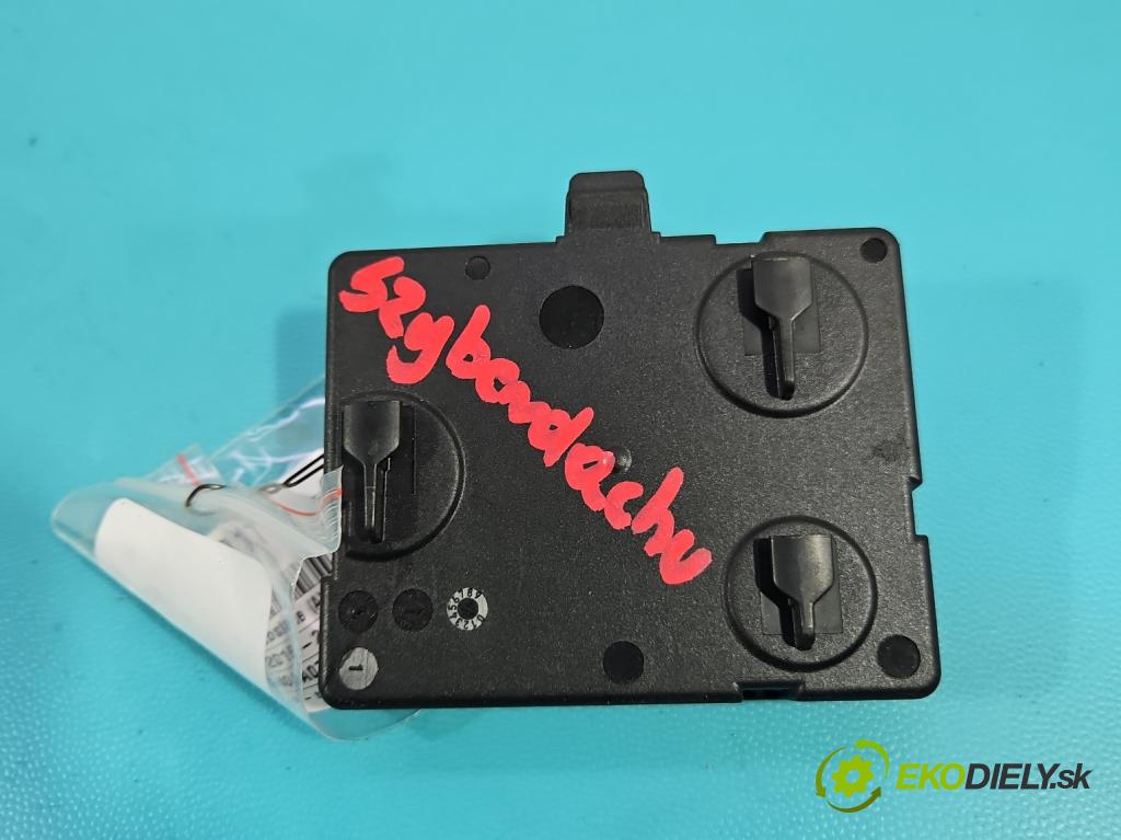 Audi A4 B9 2015-2024 2.0 TFSI 252KM automatic 185 kW 1984 cm3 4- riadiaca jednotka ostatné 4M0907594H