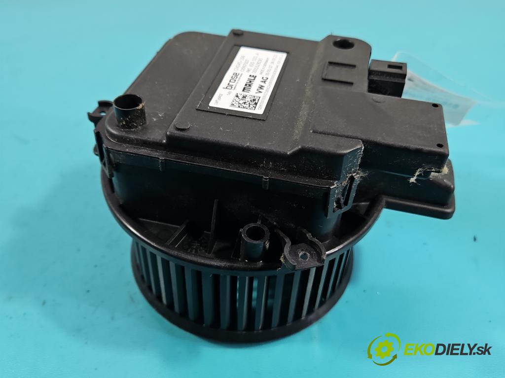 Audi A4 B9 2015-2024 2.0 TFSI 252KM automatic 185 kW 1984 cm3 4- ventilátor vzduchu 4M1820021A