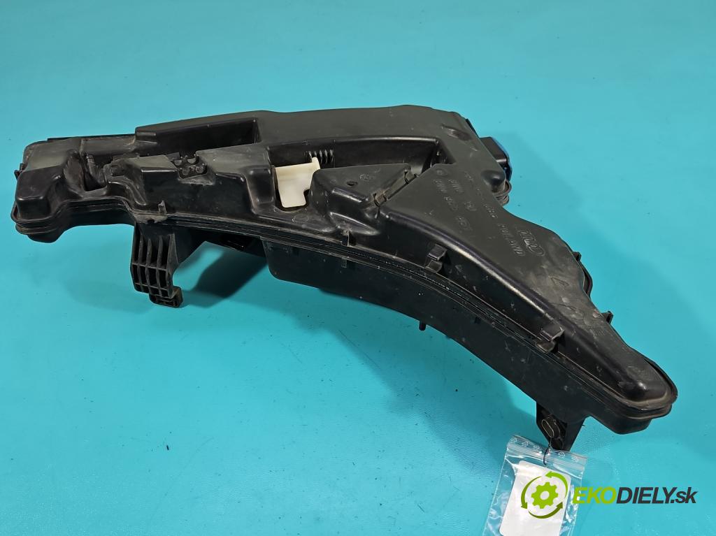 Audi A4 B9 2015-2024 2.0 TFSI 252KM automatic 185 kW 1984 cm3 4- nádržka tekutina: ostřikovačů 8W0955451L