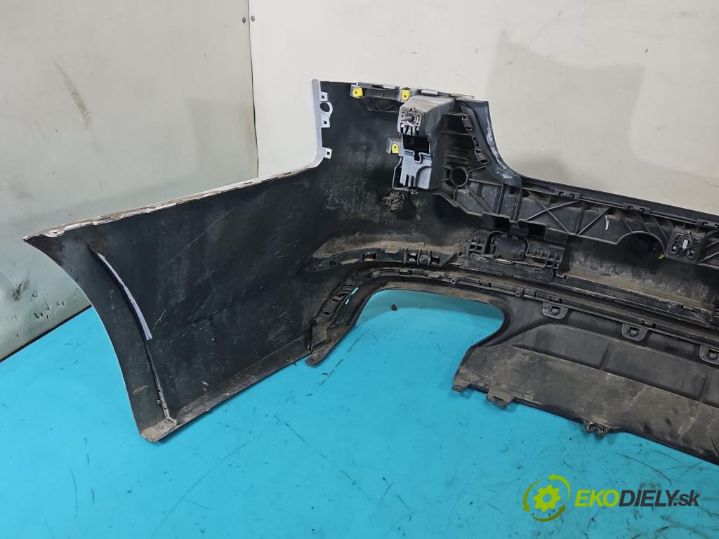 Audi A4 B9 2015-2024 2.0 TFSI 252KM automatic 185 kW 1984 cm3 4- nárazník zadní  (Klika dveří ostatní)