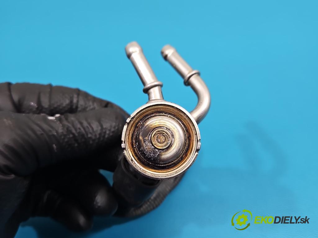 Renault Trafic III 2014 - 2.0 dci 150 HP manual 110 kW 1997 cm3 5- vstrek 208994525R (Vstrekovač paliva)