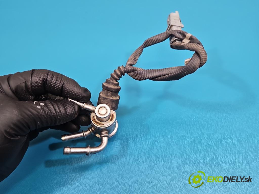 Renault Trafic III 2014 - 2.0 dci 150 HP manual 110 kW 1997 cm3 5- vstrek 208994525R (Vstrekovač paliva)