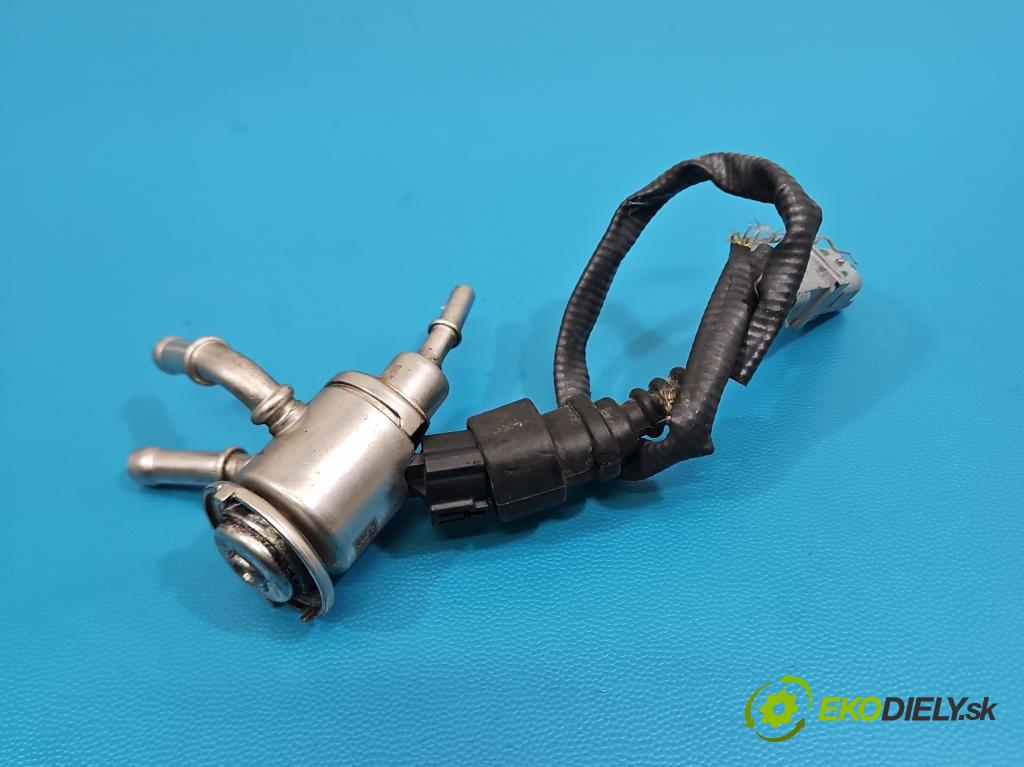 Renault Trafic III 2014 - 2.0 dci 150 HP manual 110 kW 1997 cm3 5- vstrek P277404232 (Vstrekovač paliva)