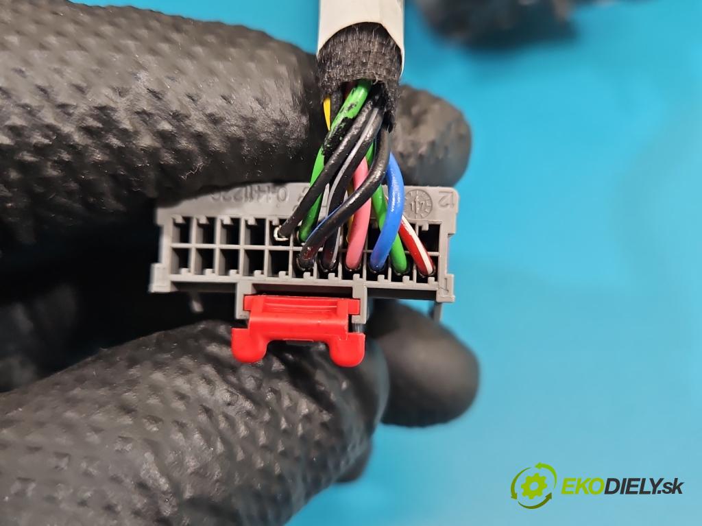 Land rover Range Rover Evoque I 2011-2018 2.0 td 150 HP automatic 110 kW 1999 cm3 5- zrkadlo ľavé  (Kľučka dverí ostatné)