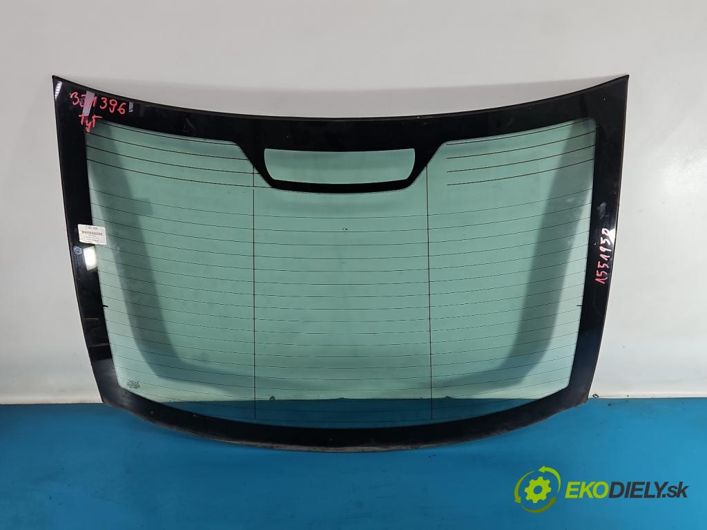 Volvo S40 II 2004-2012 2.0d 136 HP manual 100 kW 1997 cm3 4- sklo zadná  (Sklo zadné)