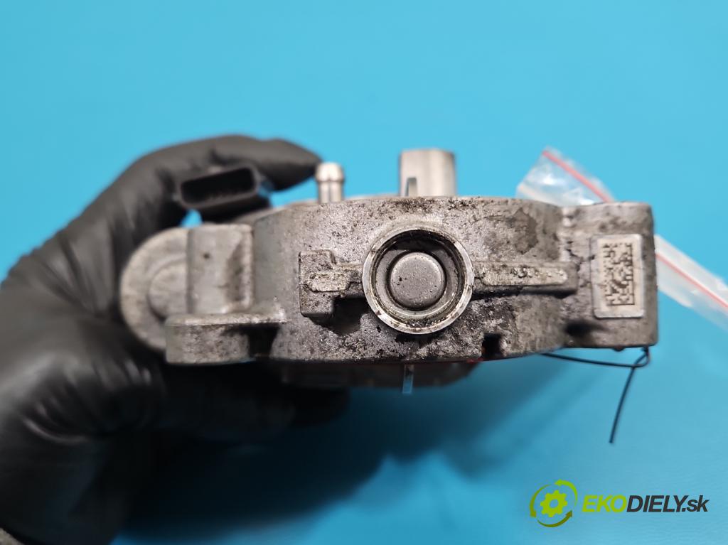 Renault Trafic III 2014 - 2.0 dci 150 HP manual 110 kW 1997 cm3 5- klapka 161A05894R (Škrtiaca klapka)