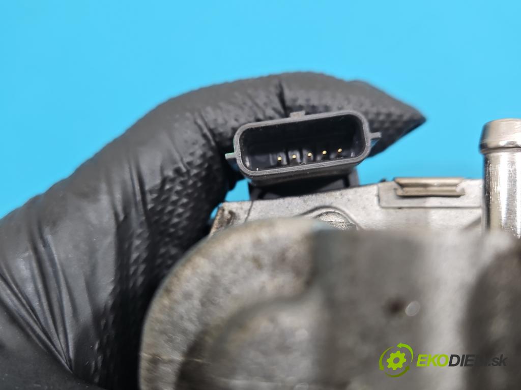 Renault Trafic III 2014 - 2.0 dci 150 HP manual 110 kW 1997 cm3 5- klapka 161A05894R (Škrtiaca klapka)