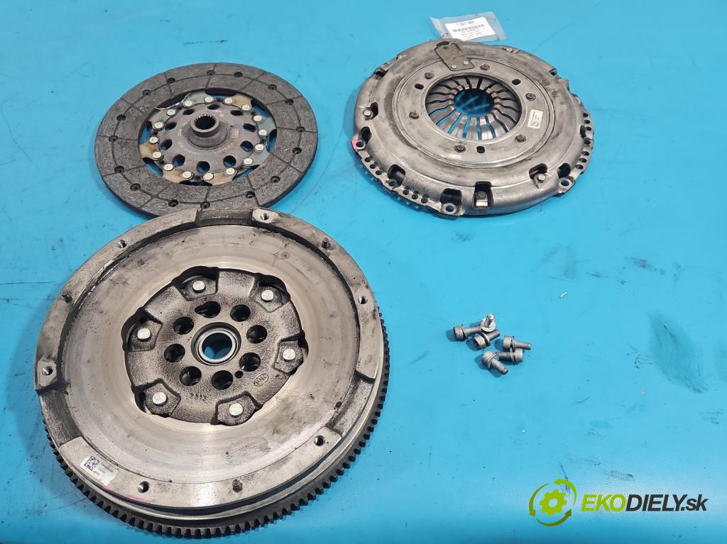 Renault Trafic III 2014 - 2.0 dci 150 HP manual 110 kW 1997 cm3 5- koleso duálna 123101516R