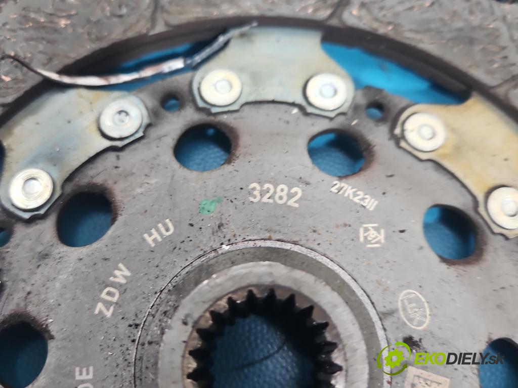 Renault Trafic III 2014 - 2.0 dci 150 HP manual 110 kW 1997 cm3 5- koleso duálna 123101516R