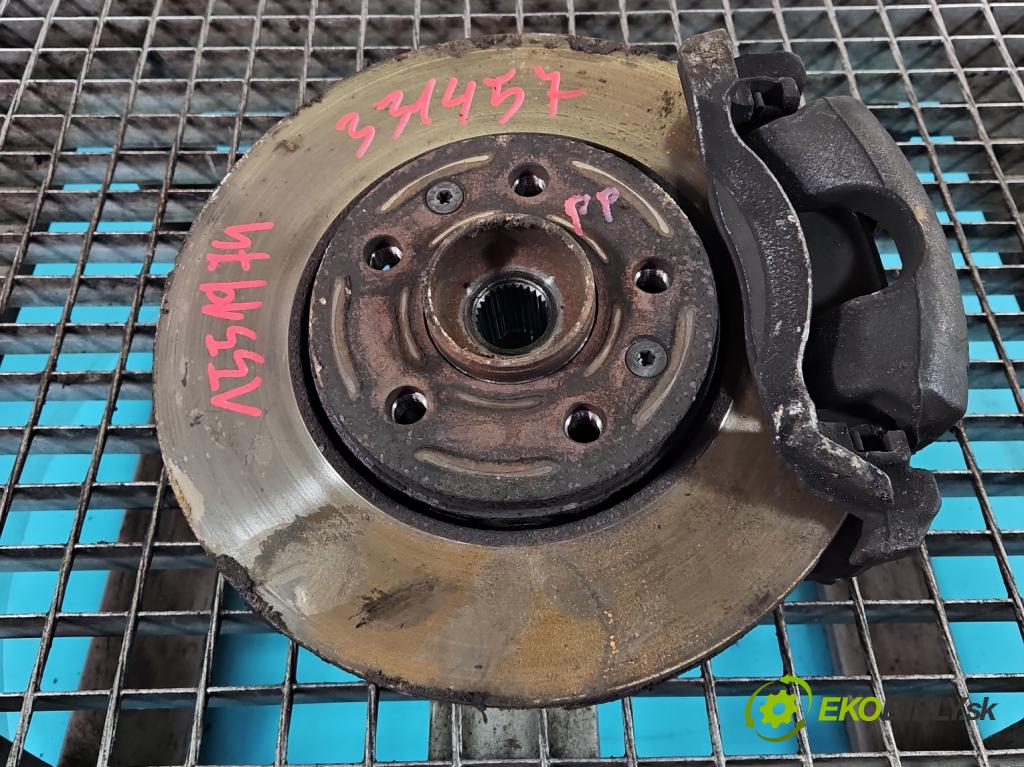 Renault Trafic III 2014 - 2.0 dci 150 HP manual 110 kW 1997 cm3 5- náboj pravé  (Náboj kolesa)