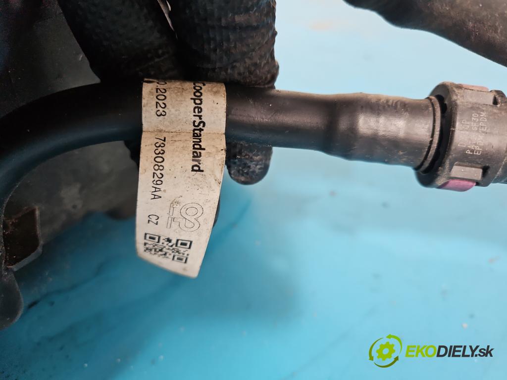 Renault Trafic III 2014 - 2.0 dci 150 HP manual 110 kW 1997 cm3 5- Nádrž: AdBlue: 93460228