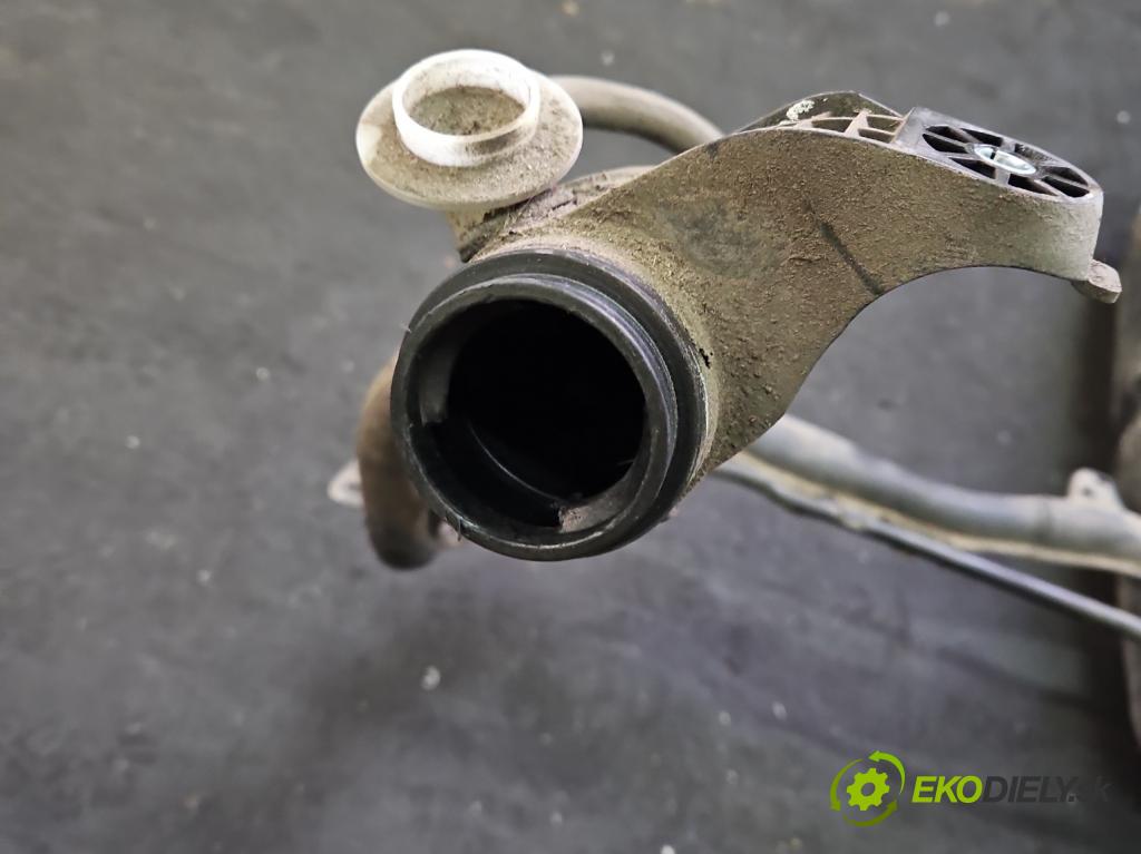 Peugeot 308 II 2013-2021 1.2 12V 110 hp manual 81 kW 1199 cm3 5- Nádrž: paliva 9818141880 (Palivová nádrž)