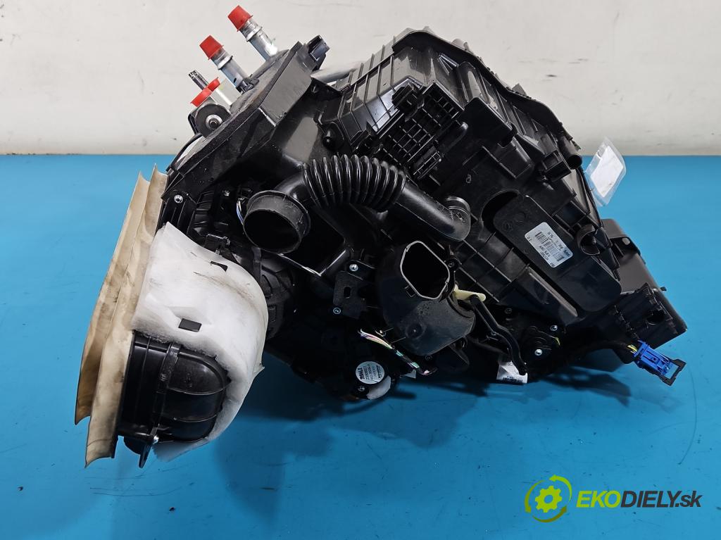 Peugeot 308 II 2013-2021 1.2 12V 110 hp manual 81 kW 1199 cm3 5- radiátor 9819556080 (Radiátor topení)