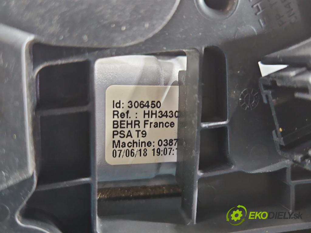 Peugeot 308 II 2013-2021 1.2 12V 110 hp manual 81 kW 1199 cm3 5- radiátor 9819556080 (Radiátor topení)