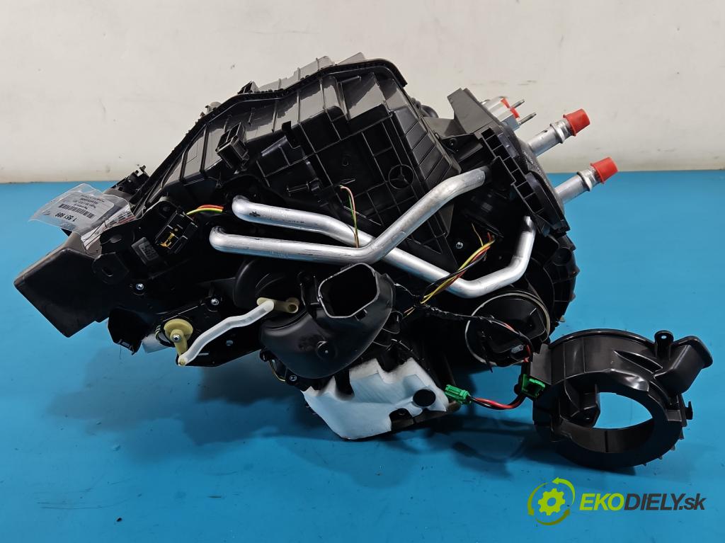 Peugeot 308 II 2013-2021 1.2 12V 110 hp manual 81 kW 1199 cm3 5- radiátor 9819556080 (Radiátor topení)