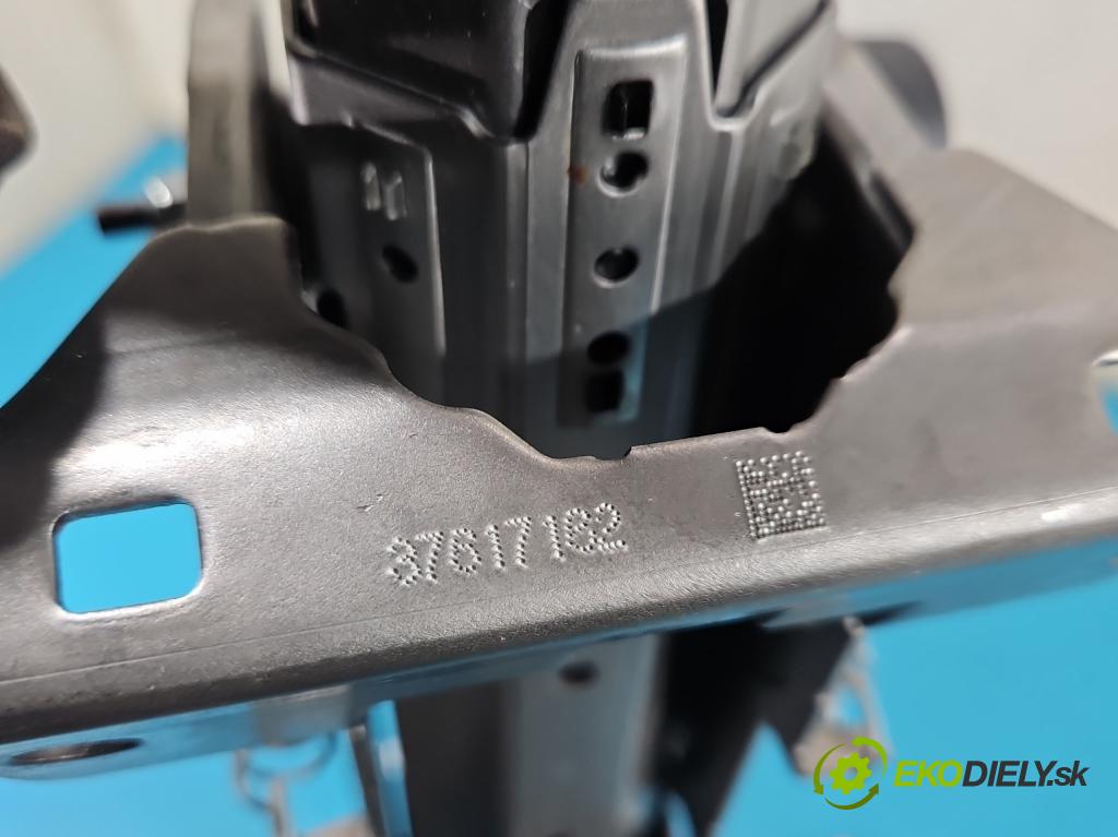 Skoda Superb III 2015-2024 2.0 tdi 150 HP automatic 110 kW 1968 cm3 5- Stĺpik volant 5Q1419502CB (Tyč riadenia (volantu))