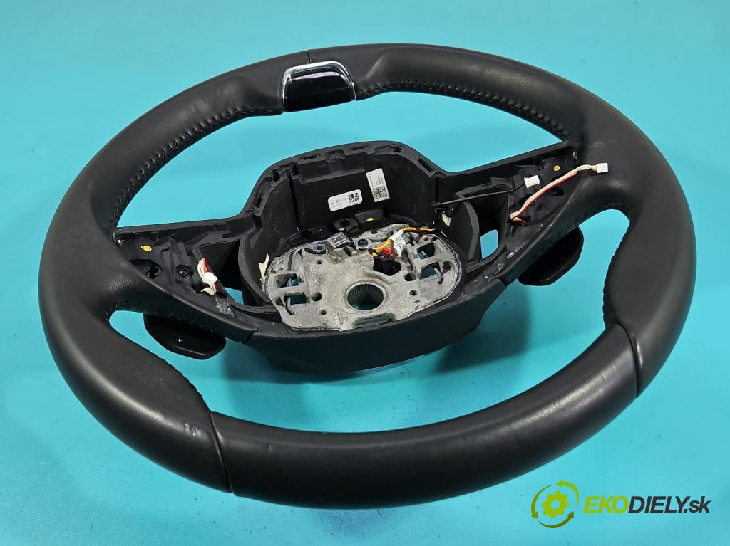 Skoda Superb III 2015-2024 2.0 tdi 150 HP automatic 110 kW 1968 cm3 5- volant  (Volant)