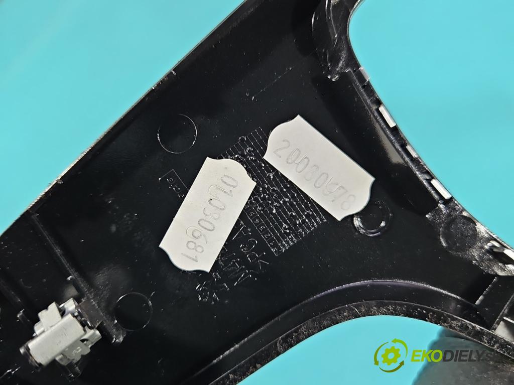 Peugeot 308 II 2013-2021 1.2 12V 110 hp manual 81 kW 1199 cm3 5- kryt plastová 1300953XZD8934