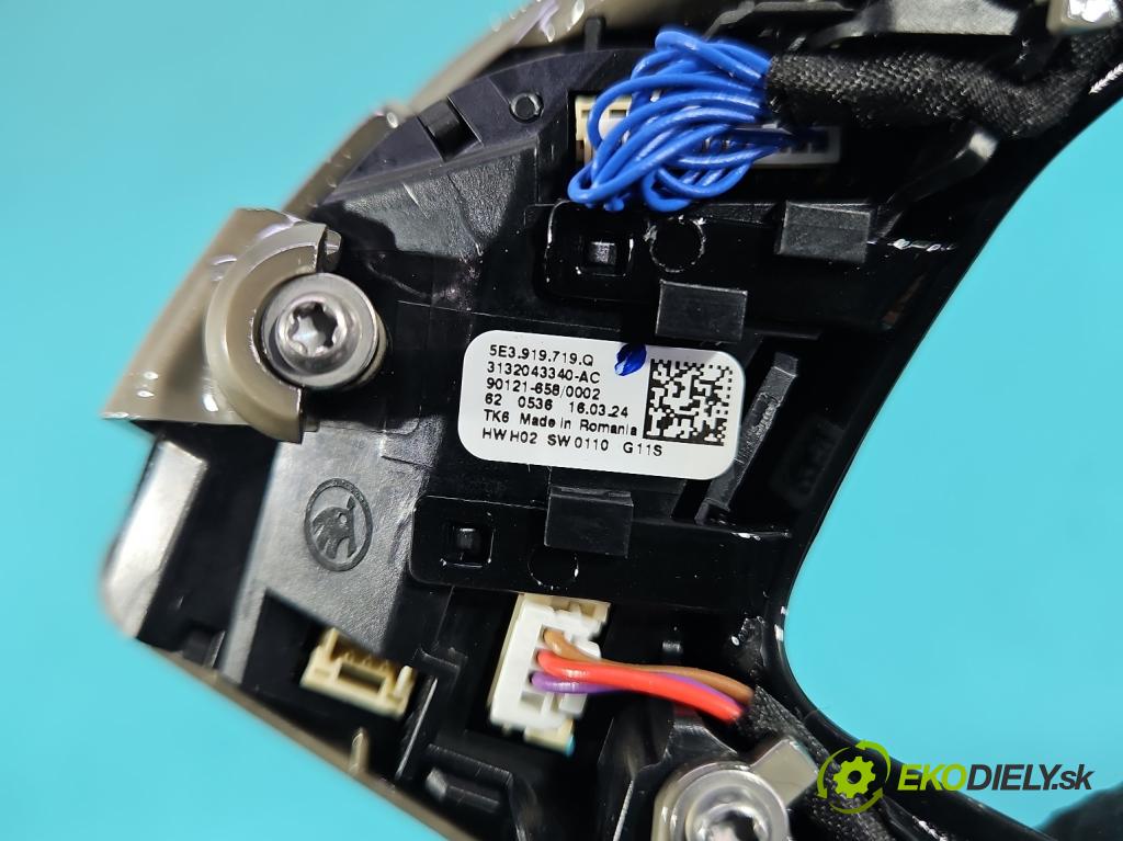 Skoda Superb III 2015-2024 2.0 tdi 150 hp automatic 110 kW 1968 cm3 5- Přepínač multifunkční: řízení: 5E3919719Q (Páčky pod volantem)