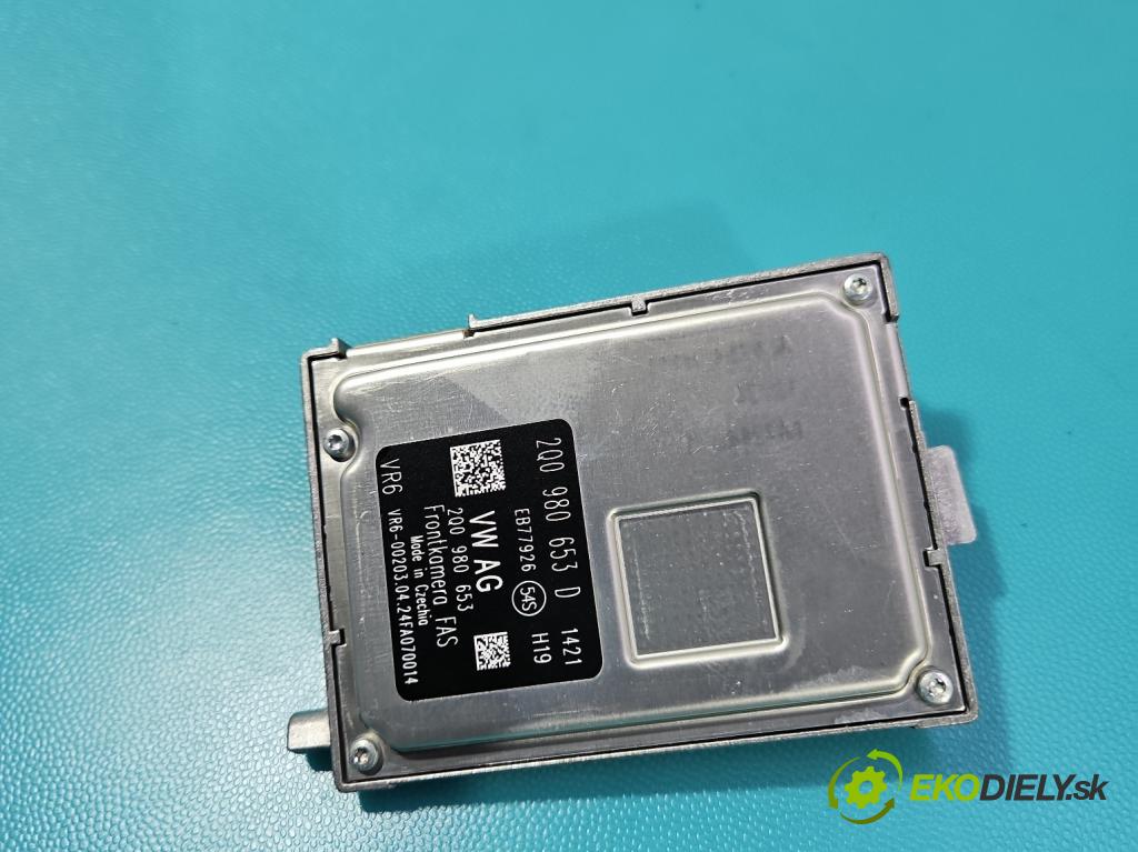 Skoda Superb III 2015-2024 2.0 tdi 150 hp automatic 110 kW 1968 cm3 5- Kamera přední 2Q0980653D