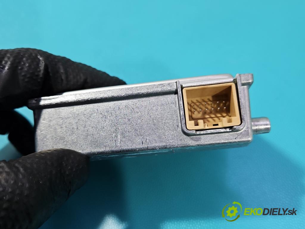 Skoda Superb III 2015-2024 2.0 tdi 150 hp automatic 110 kW 1968 cm3 5- Kamera přední 2Q0980653D