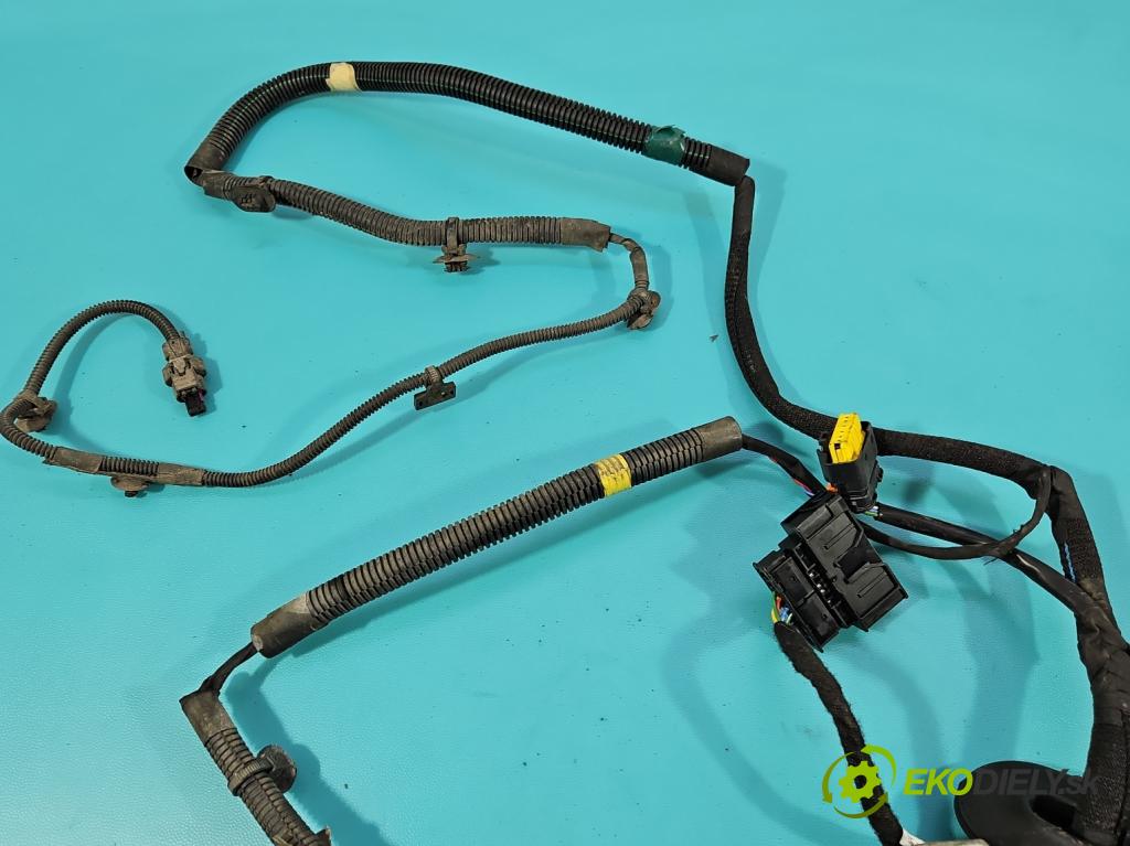 Peugeot 308 II 2013-2021 1.2 12V 110 HP manual 81 kW 1199 cm3 5- Zväzok: ostatné 9828159980