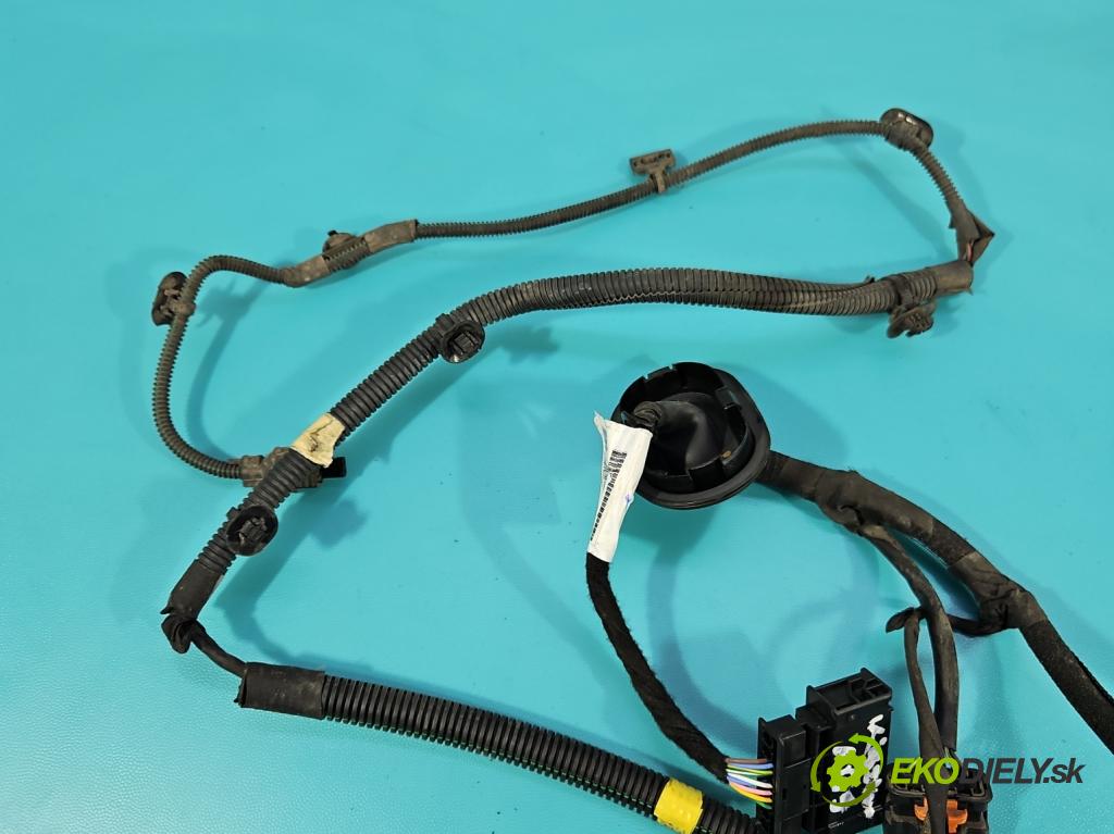 Peugeot 308 II 2013-2021 1.2 12V 110 HP manual 81 kW 1199 cm3 5- Zväzok: ostatné 9828159980