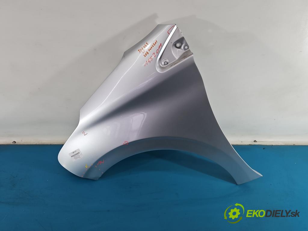 Peugeot 208 I 2012-2019 1.2 12V 82 hp manual 60 kW 1199 cm3 5- blatnik přední levý  (Levý přední blatník)