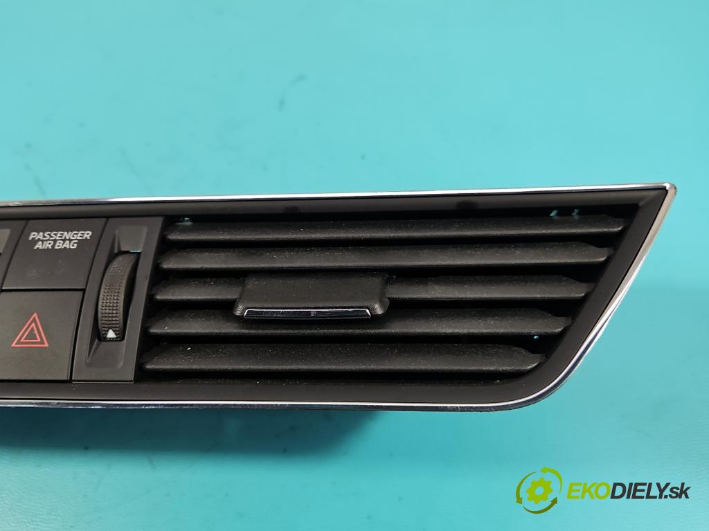 Skoda Superb III 2015-2024 2.0 tdi 150 HP automatic 110 kW 1968 cm3 5- Mřížka: kúrenia stredová 3V0820951D (Mriežka kúrenia (fukár))