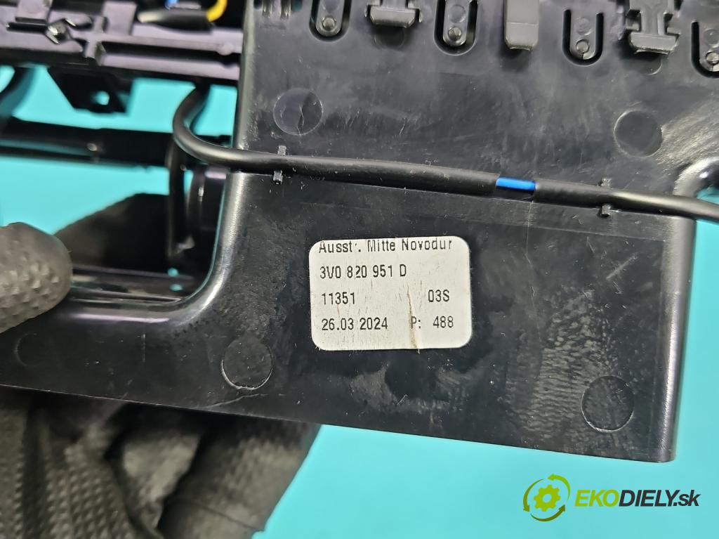 Skoda Superb III 2015-2024 2.0 tdi 150 HP automatic 110 kW 1968 cm3 5- Mřížka: kúrenia stredová 3V0820951D (Mriežka kúrenia (fukár))