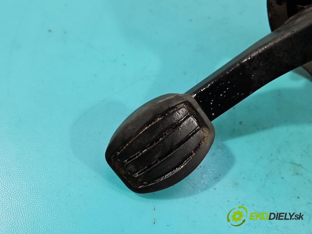 Peugeot 308 II 2013-2021 1.2 12V 110 HP manual 81 kW 1199 cm3 5- pedále ostatné 9676728880