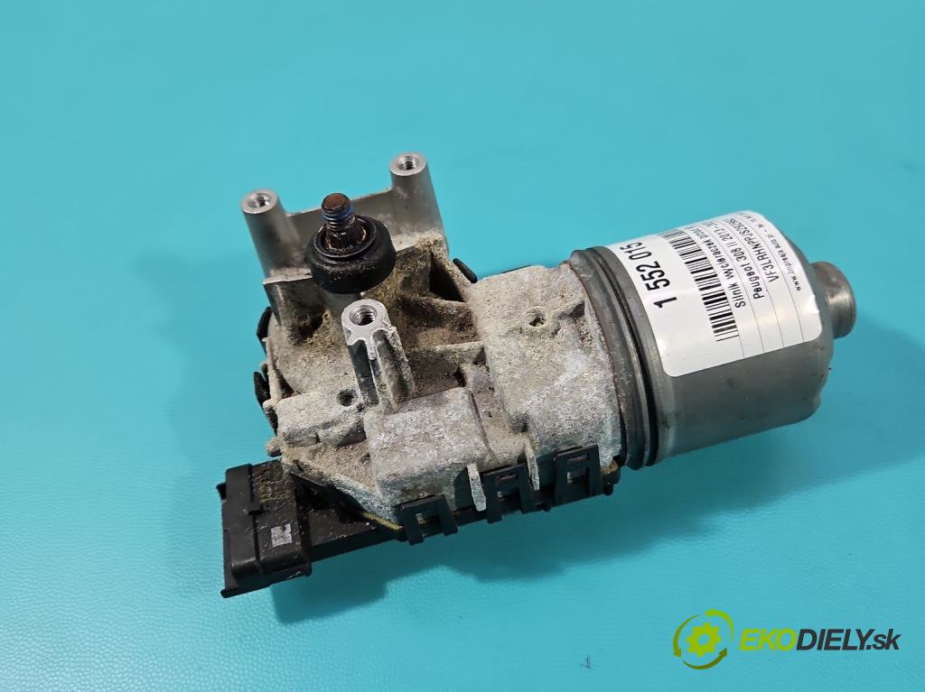 Peugeot 308 II 2013-2021 1.2 12V 110 hp manual 81 kW 1199 cm3 5- motor stěračů přední 0390241587