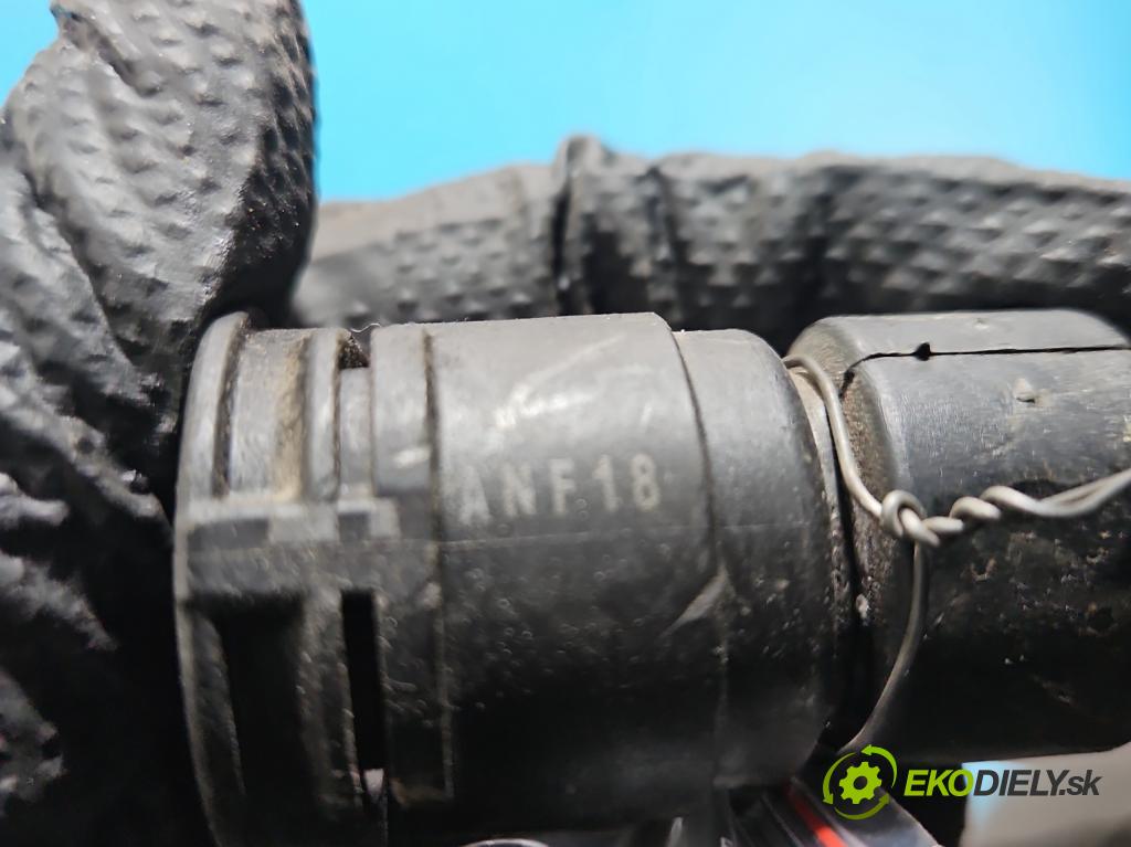 Peugeot 308 II 2013-2021 1.2 12V 110 hp manual 81 kW 1199 cm3 5- trubka systému chłodzenia