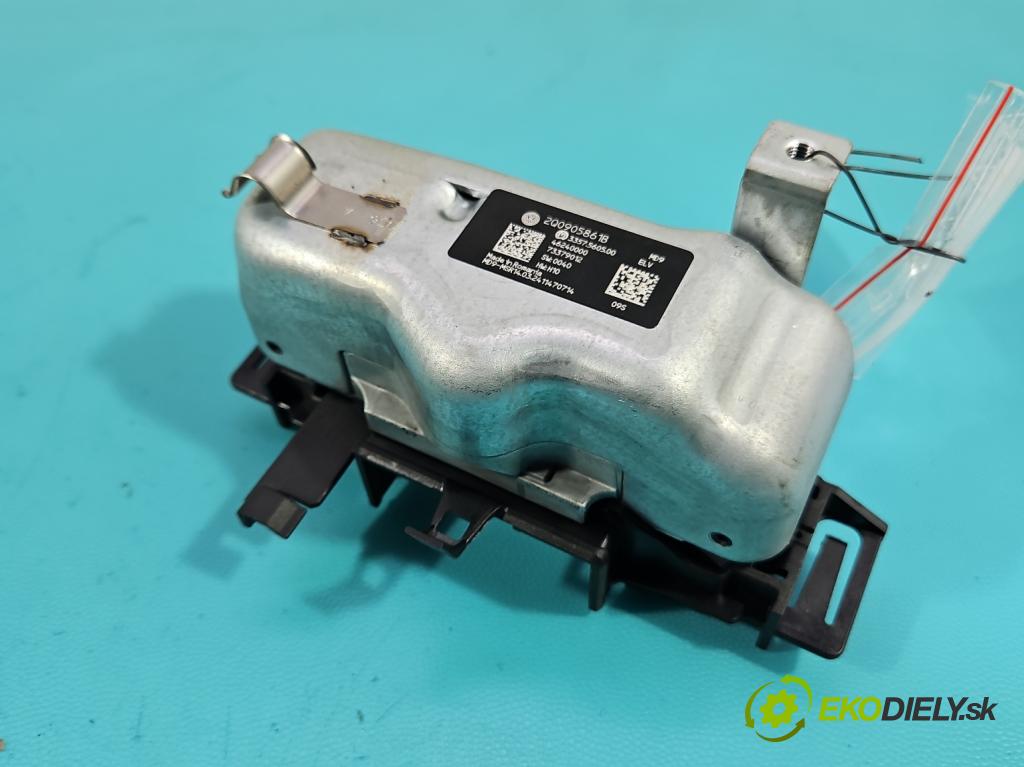 Skoda Superb III 2015-2024 2.0 tdi 150 HP automatic 110 kW 1968 cm3 5- Blokáda: řízení: 2Q0905861B (Riadenie ostatné)