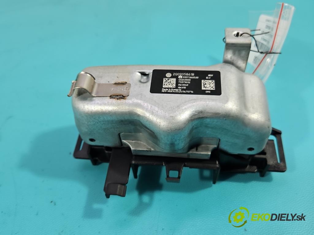 Skoda Superb III 2015-2024 2.0 tdi 150 HP automatic 110 kW 1968 cm3 5- Blokáda: řízení: 2Q0905861B (Riadenie ostatné)