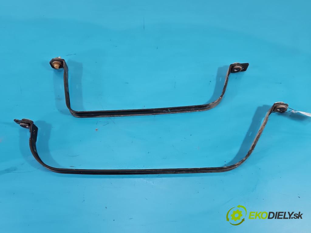 Skoda Superb III 2015-2024 2.0 tdi 150 HP automatic 110 kW 1968 cm3 5- Upevnenie: 3Q0201654