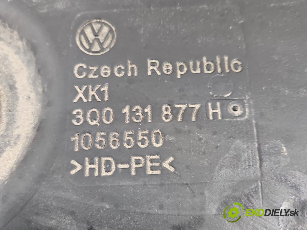 Skoda Superb III 2015-2024 2.0 tdi 150 HP automatic 110 kW 1968 cm3 5- Nádrž: AdBlue: 5Q0131969L