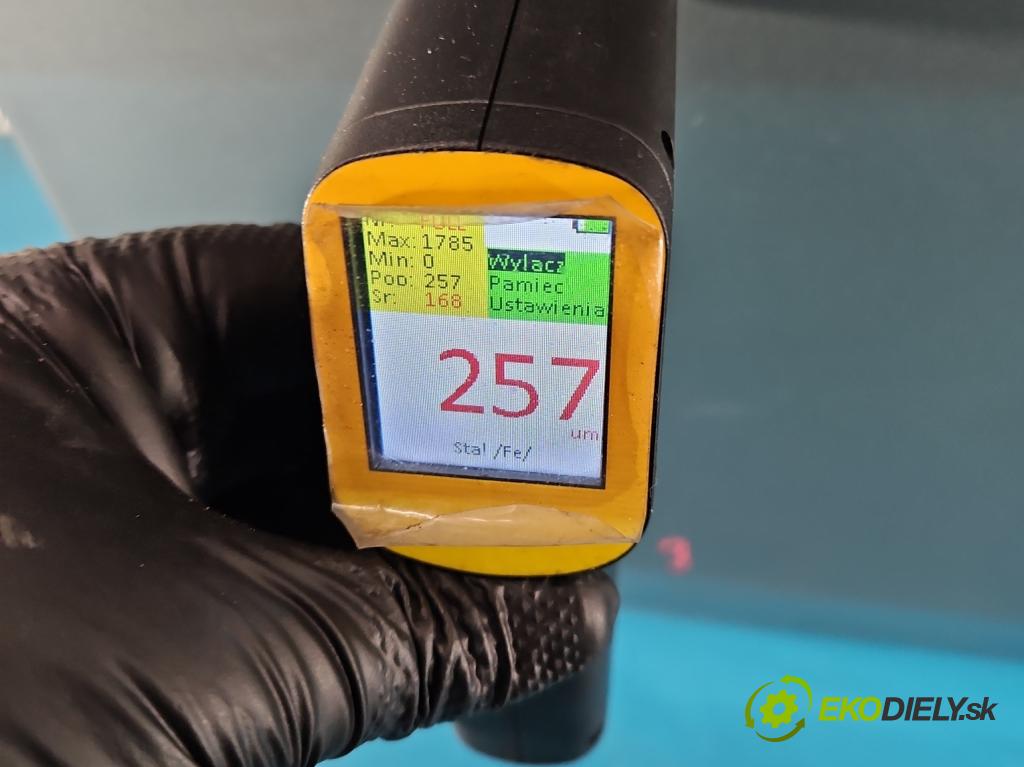 Toyota Auris II 2012-2018 1.8 hybrid 99 HP automatic 73 kW 1798 cm3 5- dvere predné pravé  (Kľučka dverí ostatné)