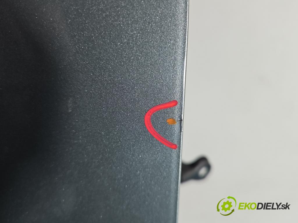 Toyota Auris II 2012-2018 1.8 hybrid 99 HP automatic 73 kW 1798 cm3 5- dvere predné pravé  (Kľučka dverí ostatné)