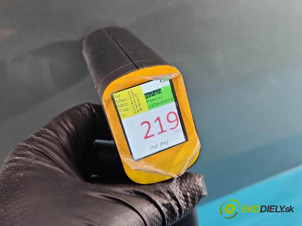 Toyota Auris II 2012-2018 1.8 hybrid 99 hp automatic 73 kW 1798 cm3 5- dveře zadní pravé  (Klika dveří ostatní)