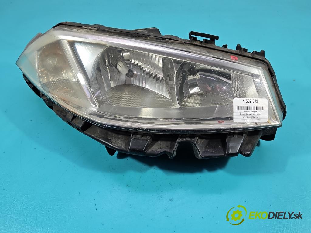 Renault Megane II 2003-2008 1.6 16V 113 HP manual 83 kW 1598 cm3 3- Reflektor: pravý 8200073221J (Svetlo predné pravé)