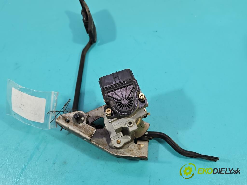 Mitsubishi Pajero Pinin 1998-2007 2.0 GDI 129 HP manual 95 kW 1999 cm3 5- pedal plyn potenciometr: ASA66-111