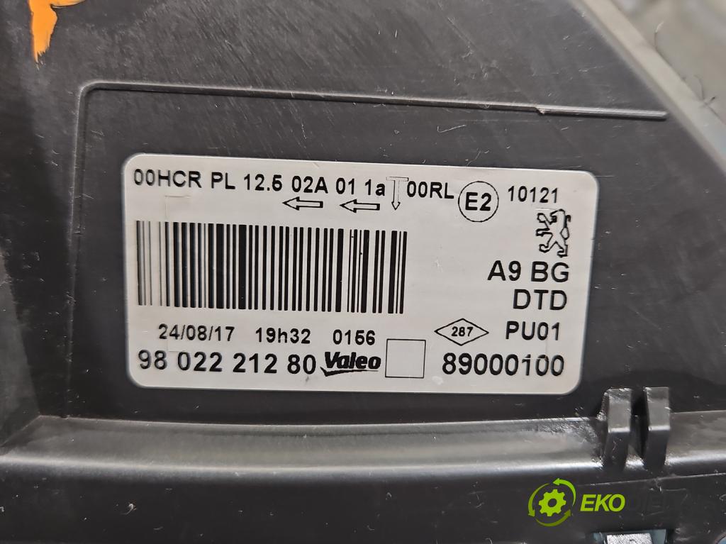 Peugeot 208 I 2012-2019 1.2 12V 82 hp manual 60 kW 1199 cm3 5- světlo pravý 9802221280 (Pravé přední světlo)