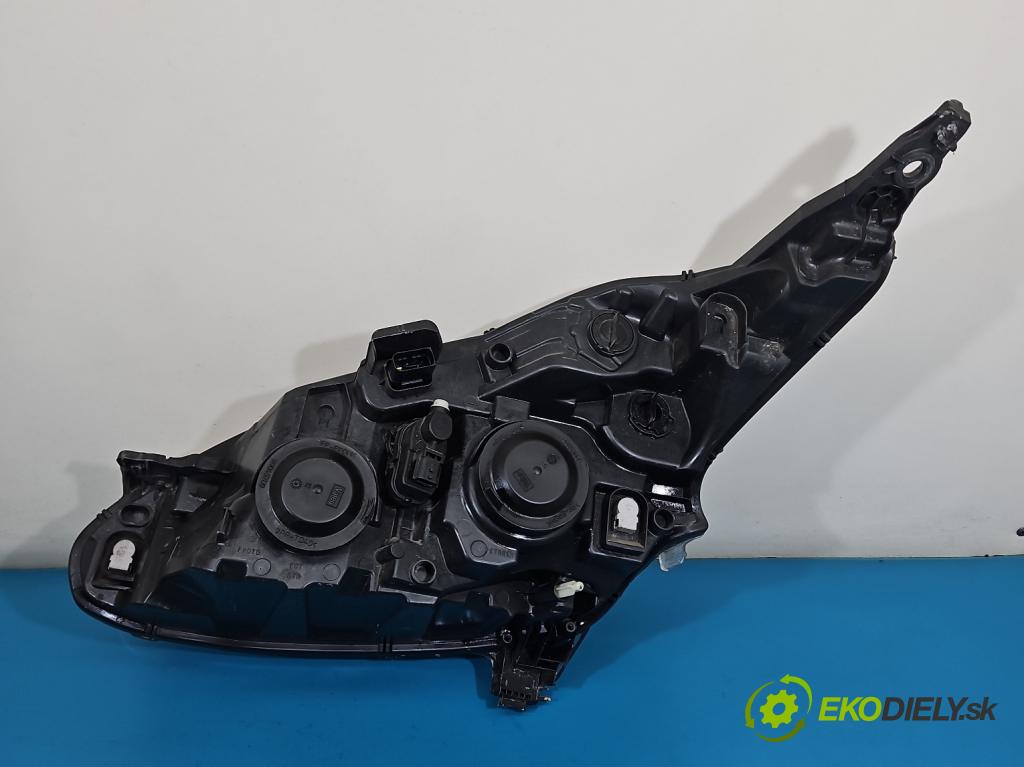 Peugeot 208 I 2012-2019 1.2 12V 82 hp manual 60 kW 1199 cm3 5- světlo pravý 9802221280 (Pravé přední světlo)